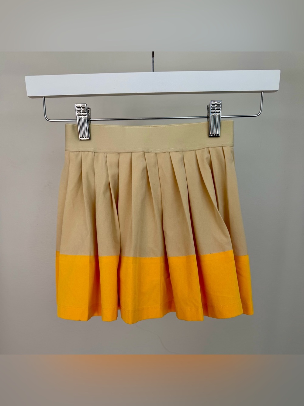Athleta Girl Khaki & Orange Pleat Perfect Tennis Skort Size XS/6